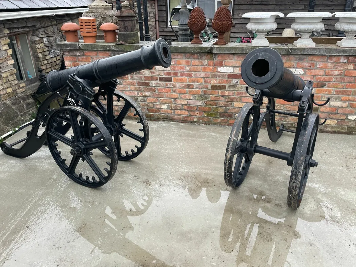 Ornate Cast Iron Cannon's - Image 2