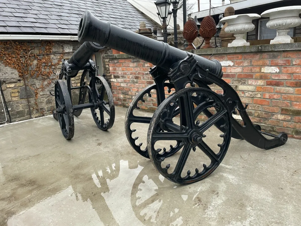 Ornate Cast Iron Cannon's - Image 3