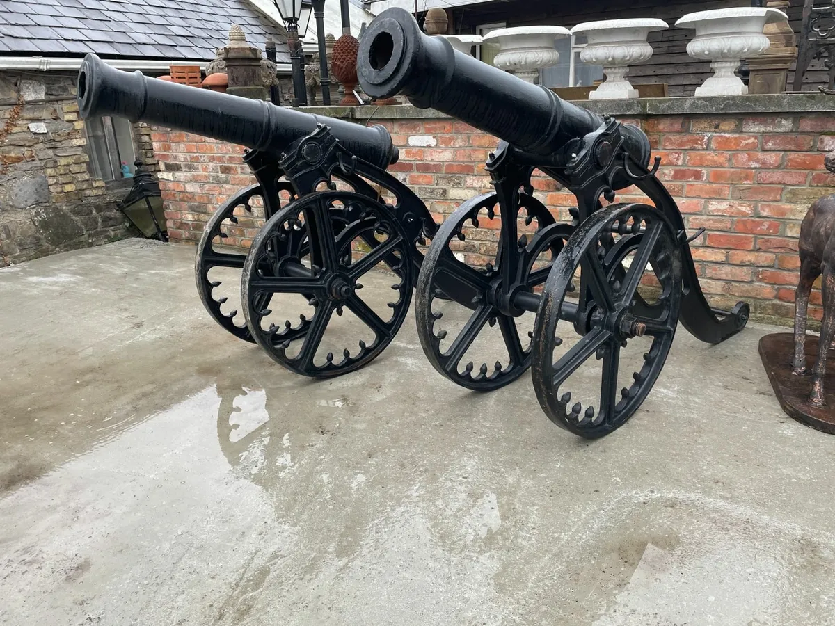 Ornate Cast Iron Cannon's - Image 1