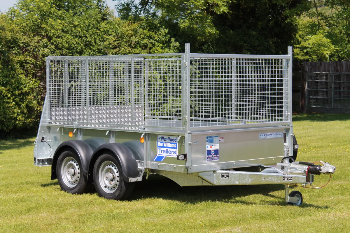 New GD85 8'2'' x 5'2'' Ifor Williams Trailer - Image 1