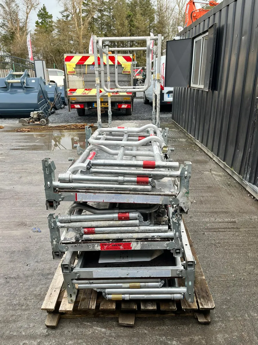 Choice of 4 Podium Stands - Image 4