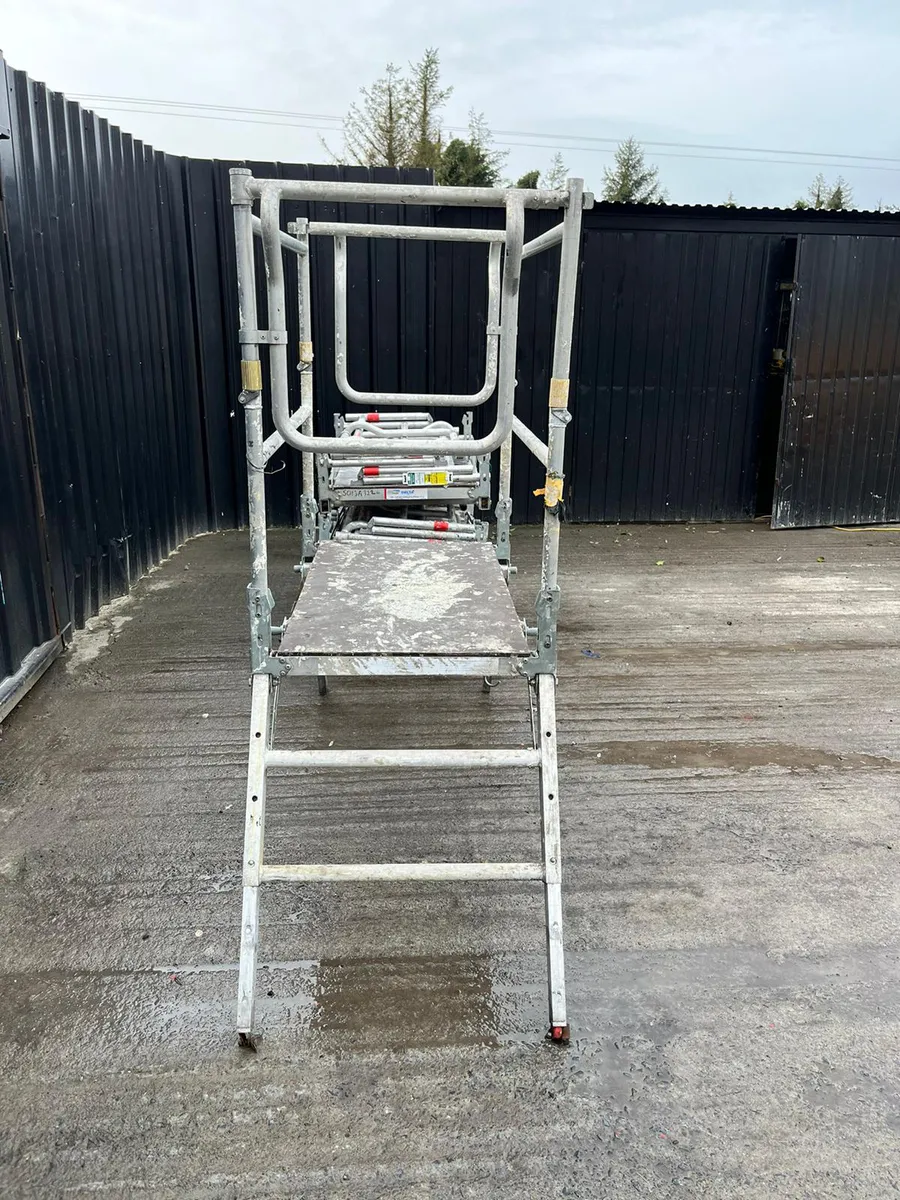 Choice of 4 Podium Stands - Image 2