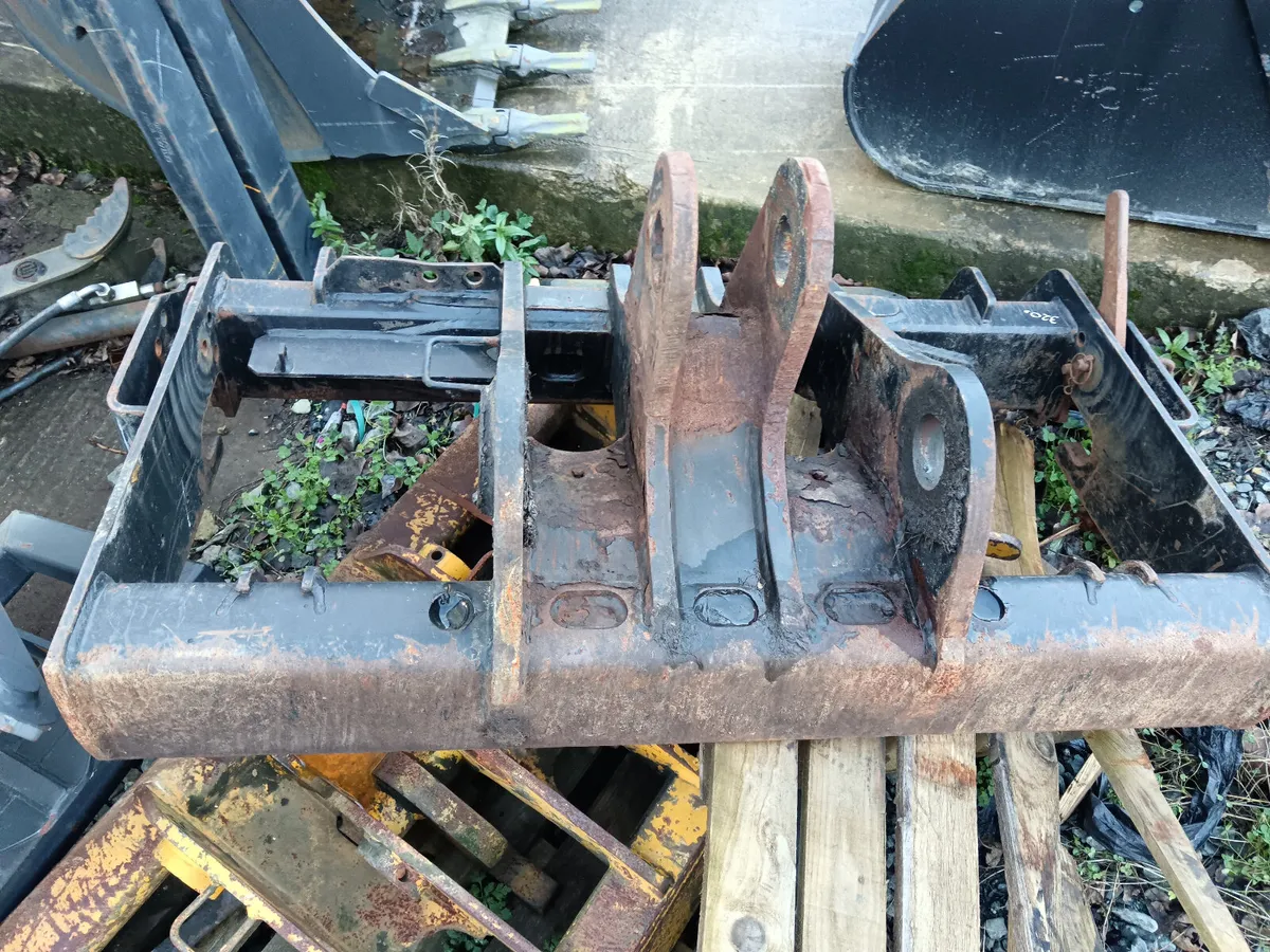 Qf head stock - Image 1