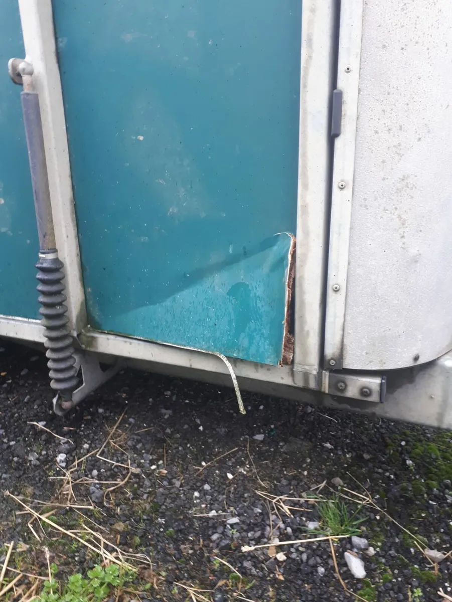 Trailer services and repairs - Image 4