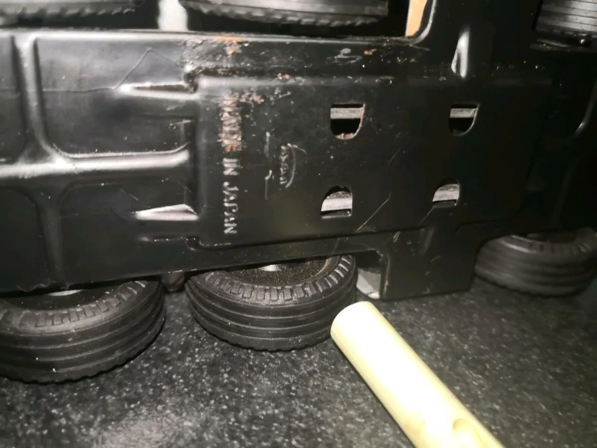 Vintage ASAHI wind up tin toy bus - Image 2