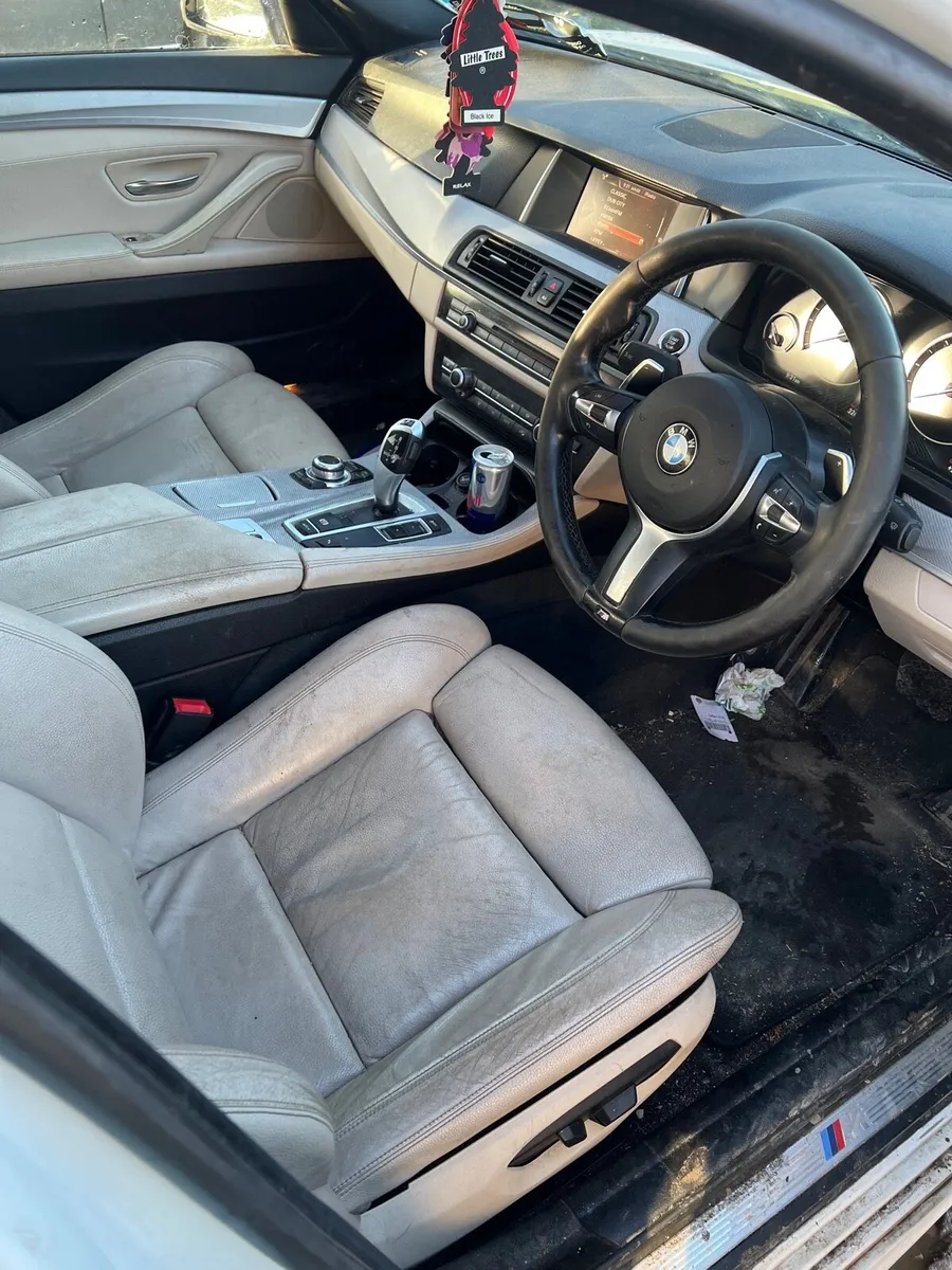 Breaking bmw 520d automatic f10 M sport 2015 b47 - Image 3