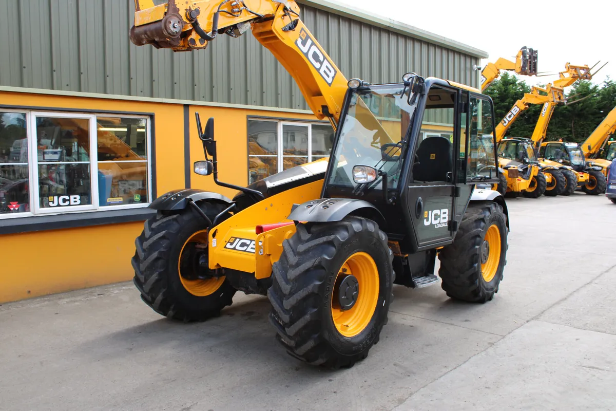 JCB 526-56 - Image 1