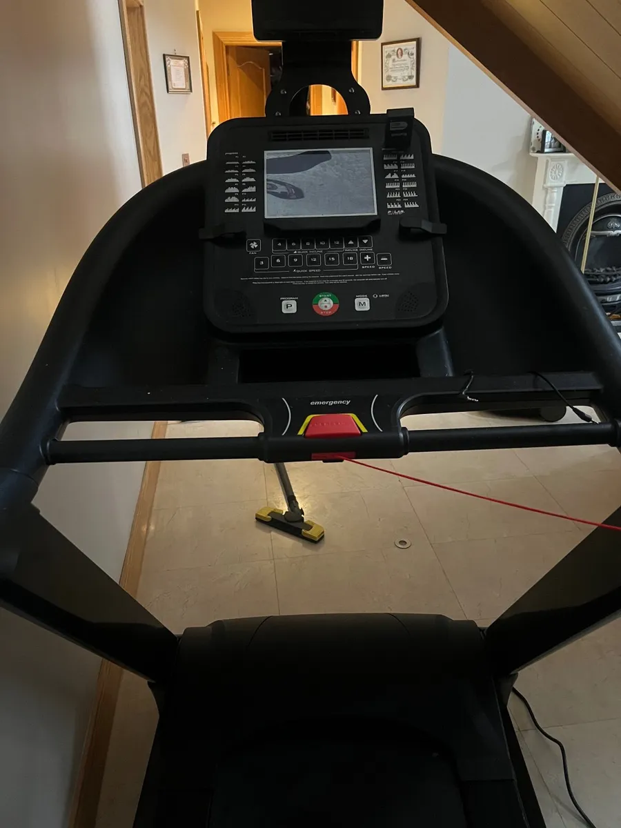 Treadmill - Image 4