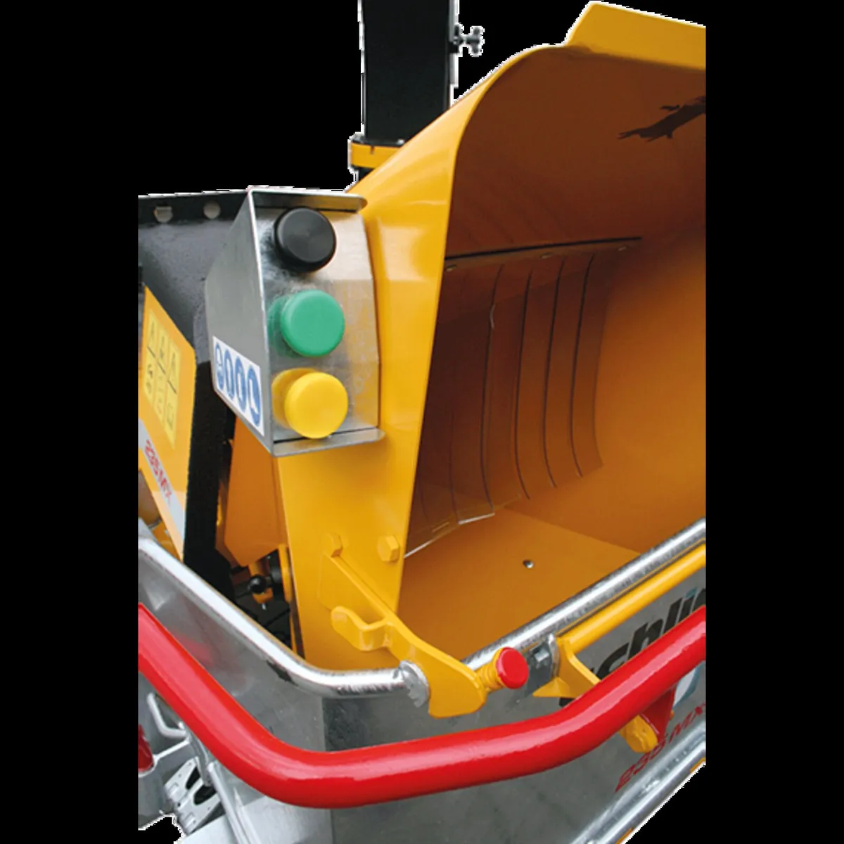 Schliesing 235MX Wood Chipper - Image 4