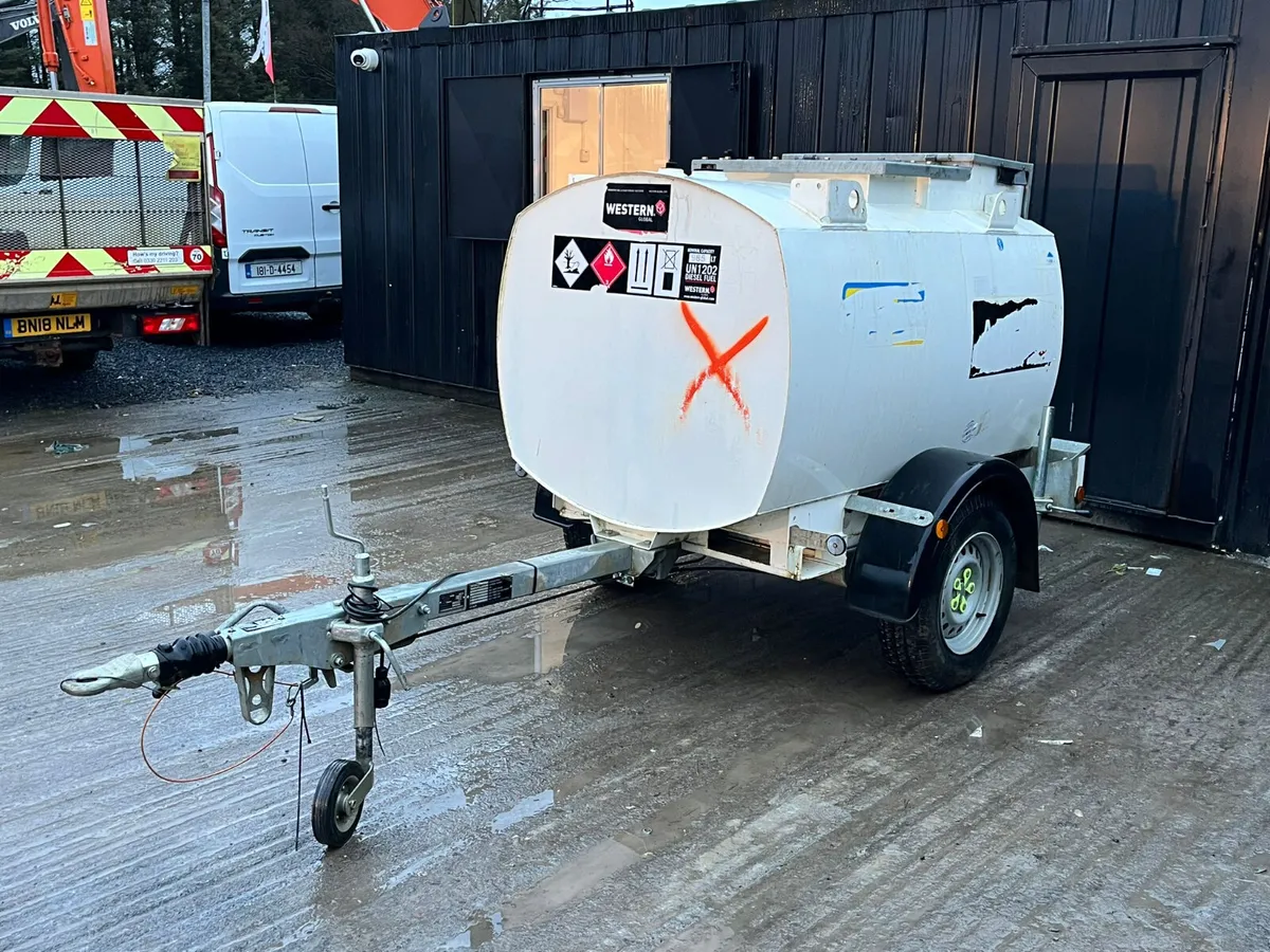 Western 985L Fuel Bowser - Image 2