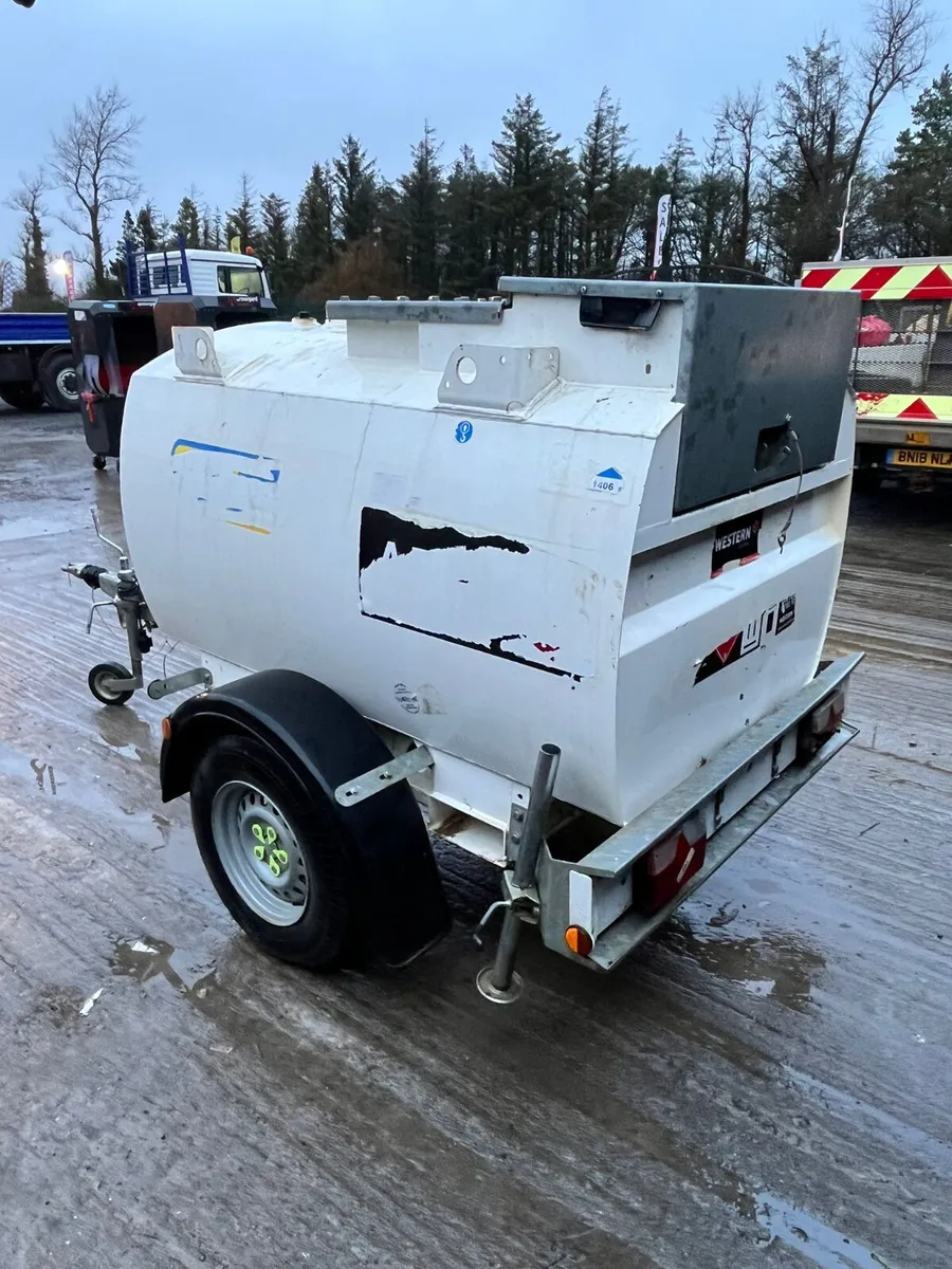 Western 985L Fuel Bowser - Image 4