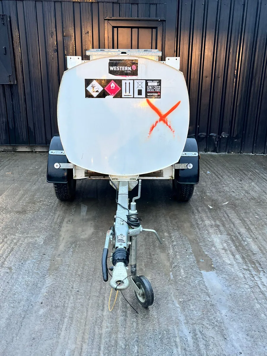 Western 985L Fuel Bowser - Image 2