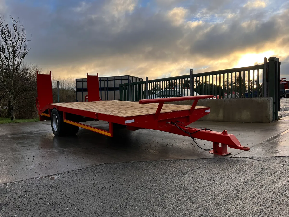 *** NEW SINGLE AXLE LOW LOADERS *** - Image 2