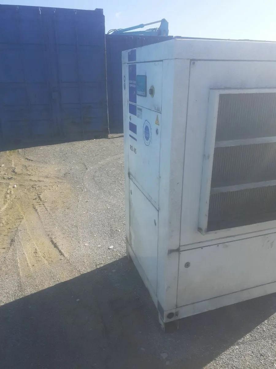 Fluid air compressor - Image 3