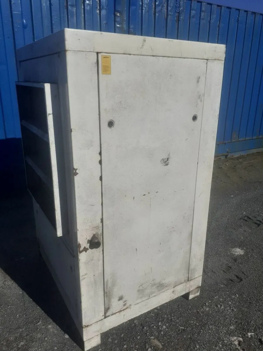 Fluid air compressor - Image 1