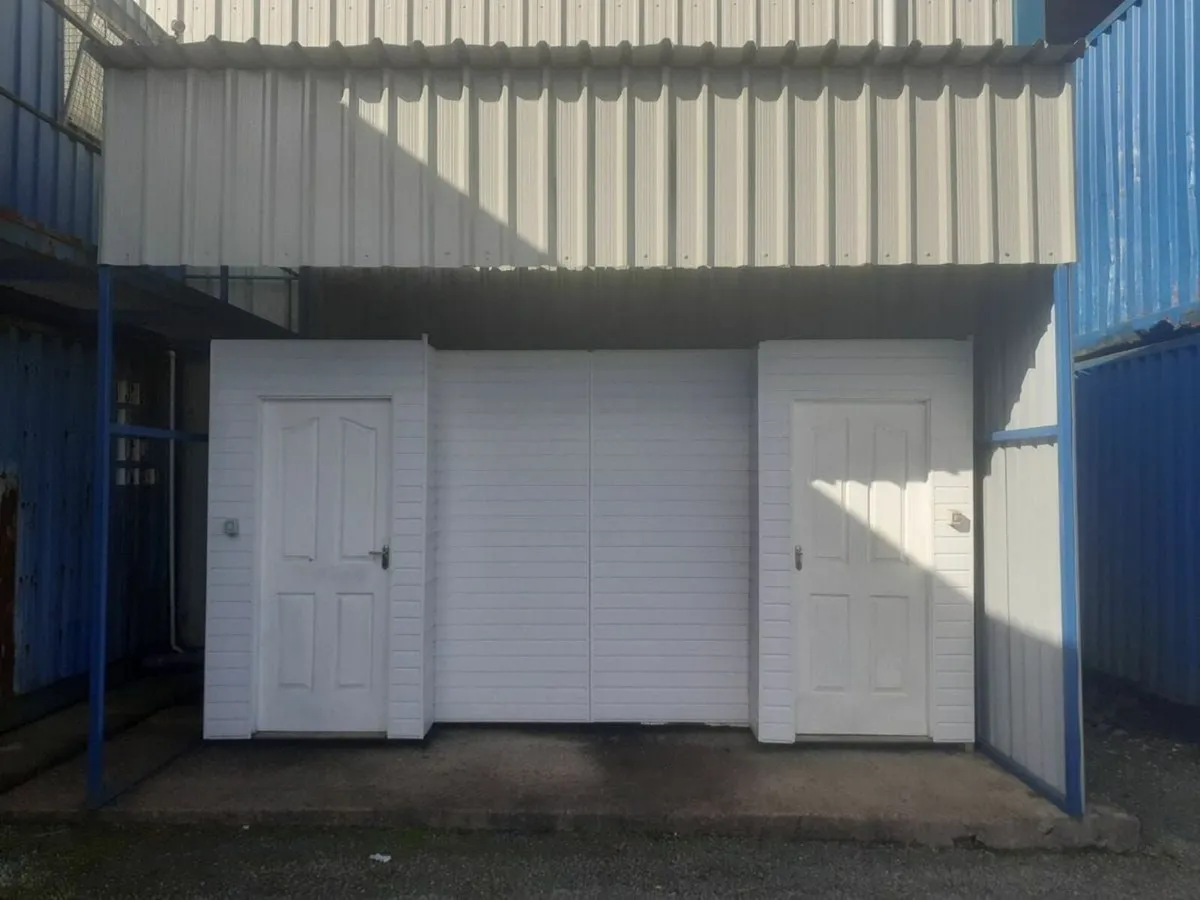 Toilet, sink, shower, bath, toilet  extraction fan - Image 2