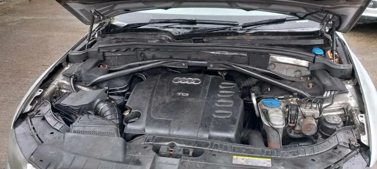 2011 Audi Q5 2.0TdI Quatro ♻️ FOR PARTS ♻️ - Image 4