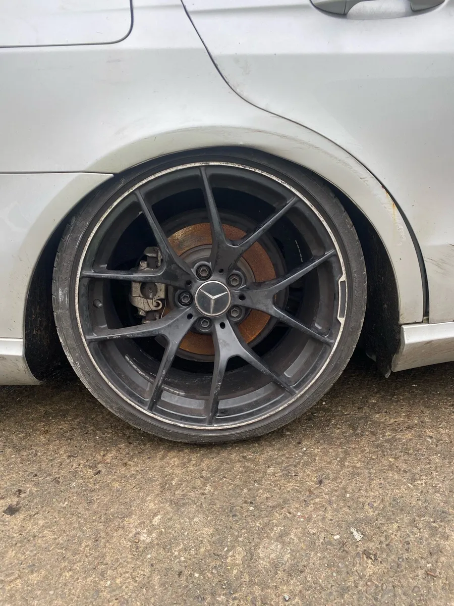 🟢2013 MERCEDES E 250 ⚠️BREAKING FOR PARTS⚠️ - Image 4