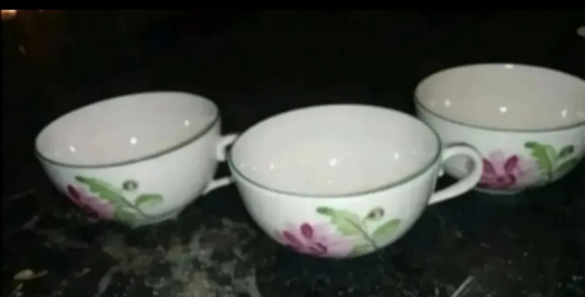 3 handpainted Herend cups - Image 1