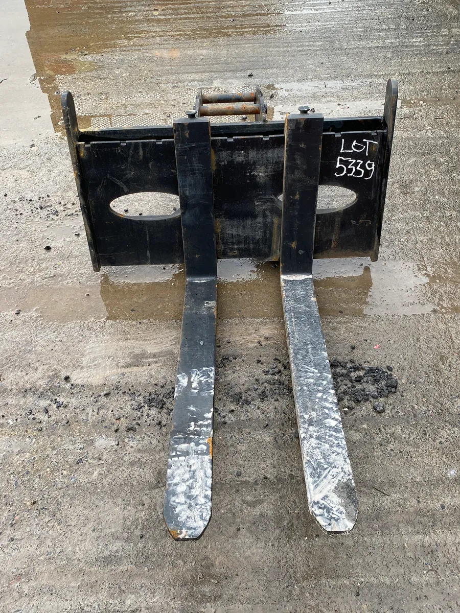 Pallet Forks to Suit 35MM Pins - Image 3