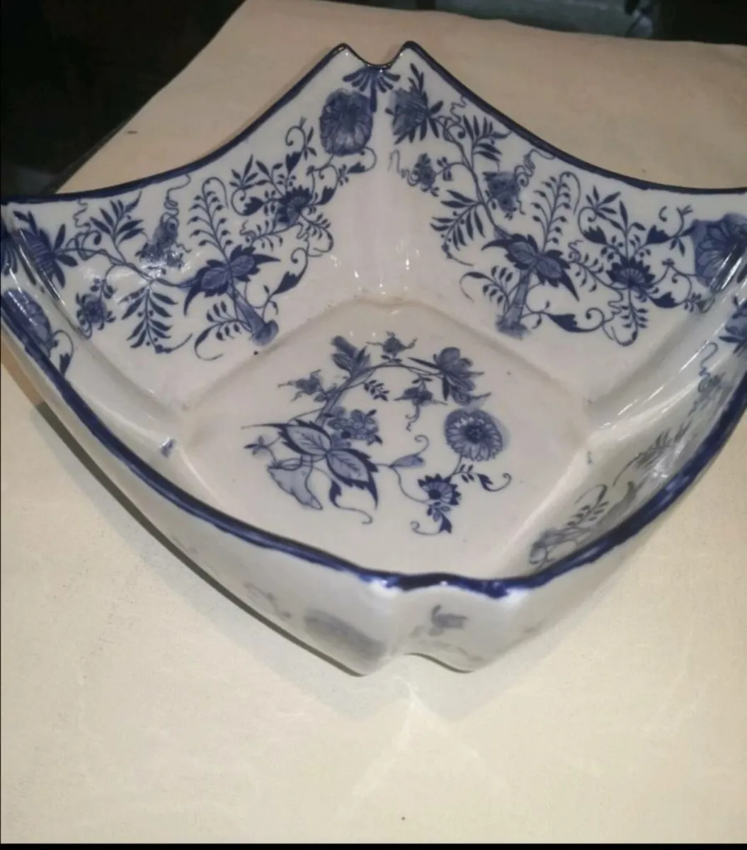 Antique large bowl - Image 3