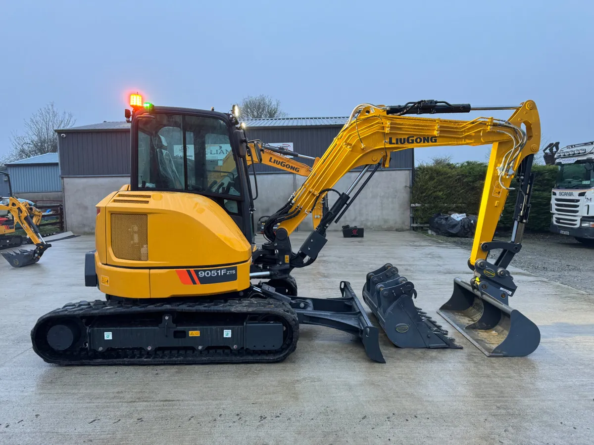 LIUGONG 9051F/9057F ⚡️ 5 year warranty ⚡️ - Image 3