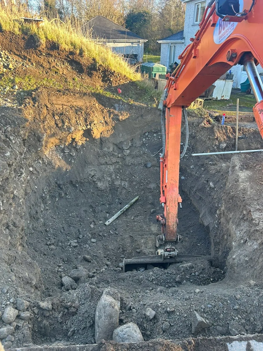 Digger & driver available call Eoghan - Image 2