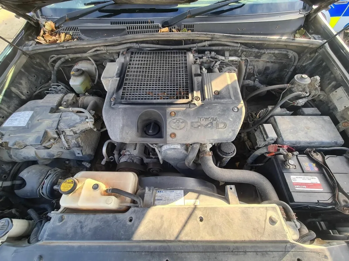 *** 05 TOYOTA LANDCRUISER 3.0 D4D FOR BREAKING *** - Image 4