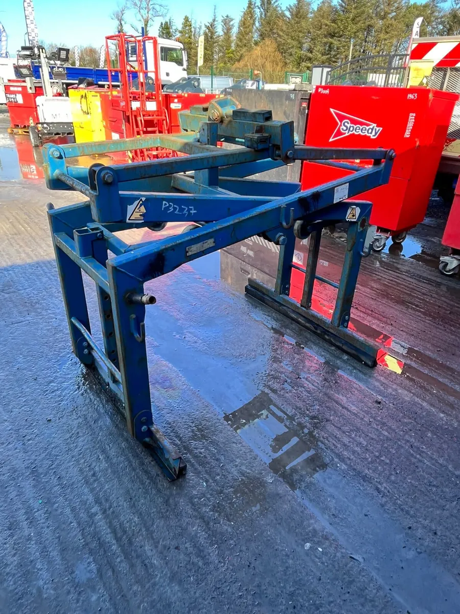 Probst Block Grab - Image 4