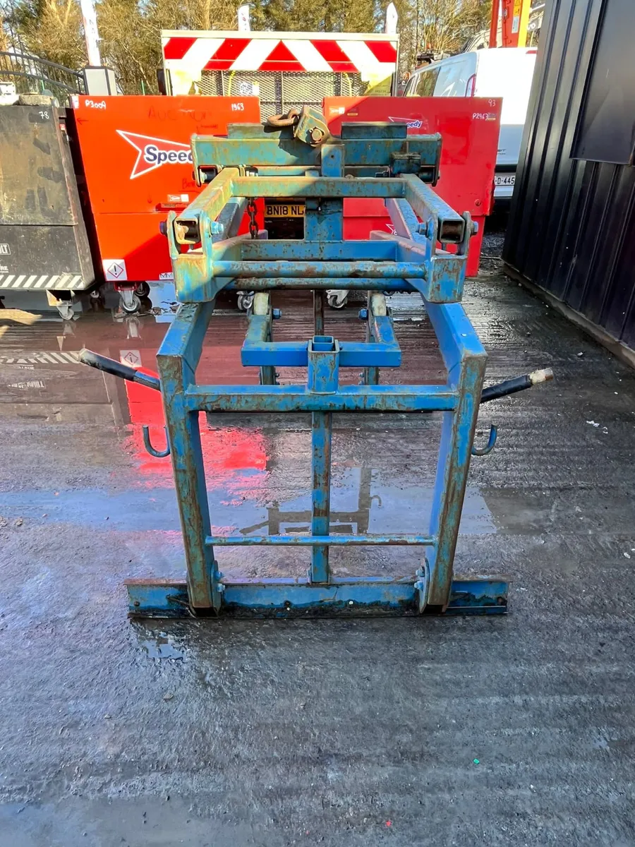 Probst Block Grab - Image 2