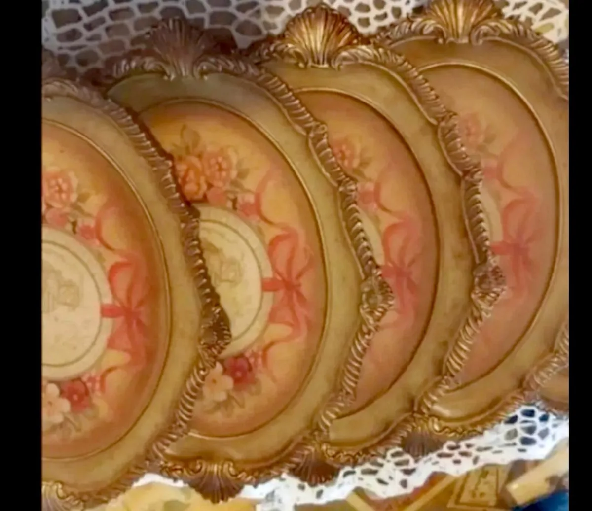 Beautiful Oriental oval plates of 5 - Image 3