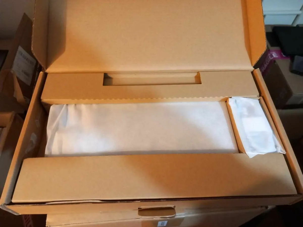 Samsung Galaxy Chromebook - Image 4