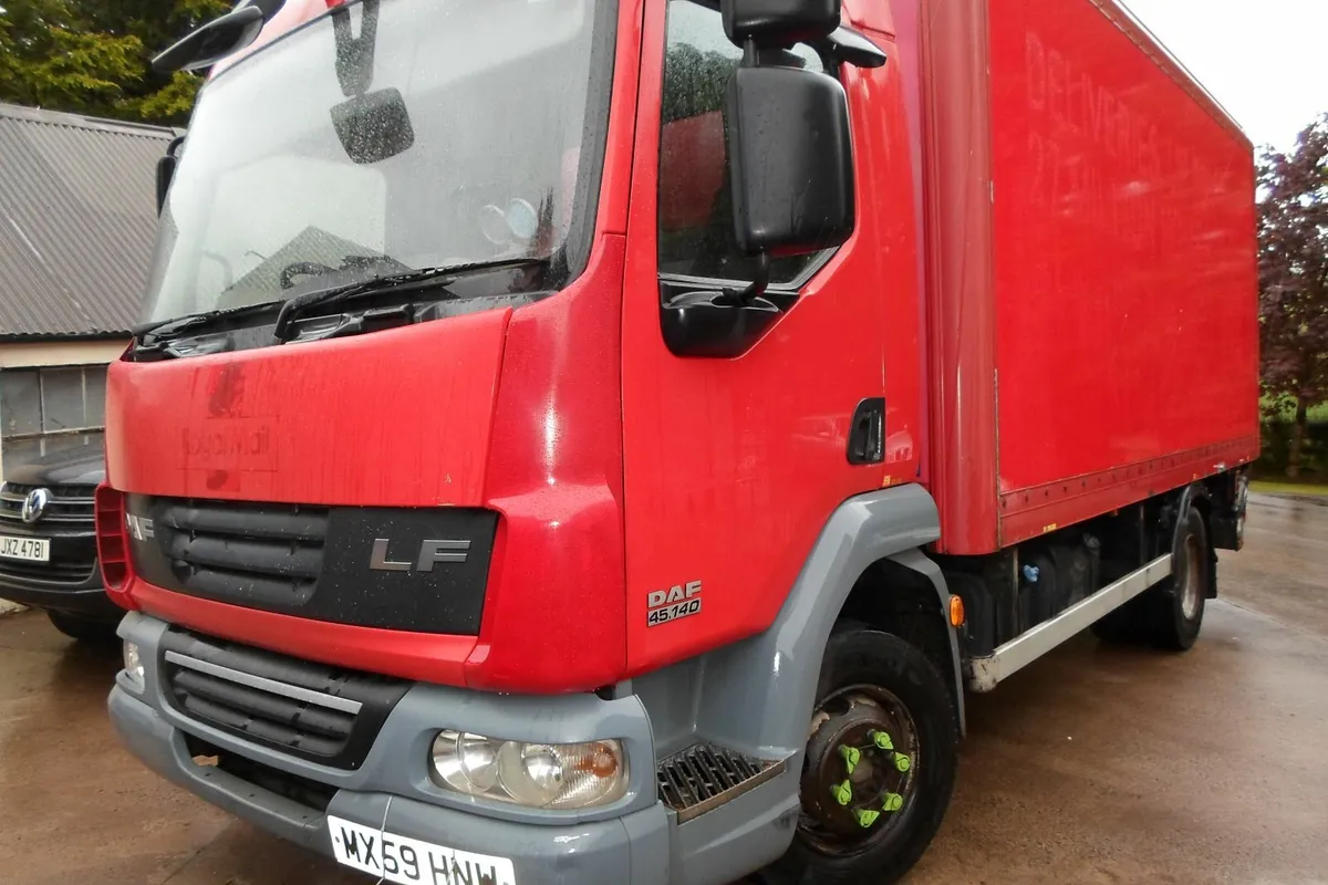 DAF LF - Image 1