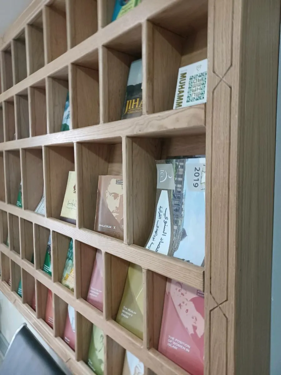 Carpenter/joiner / Cabinet Maker - Image 2