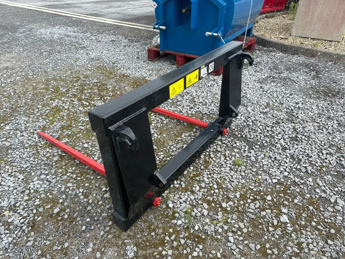 HEAVY DUTY  BALE SPIKE - Image 3