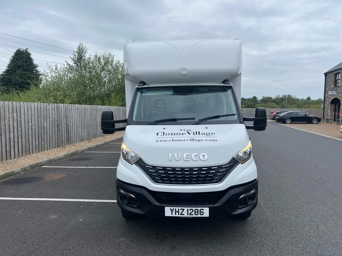 Iveco daily luton box van curtainsider tail lift c - Image 3