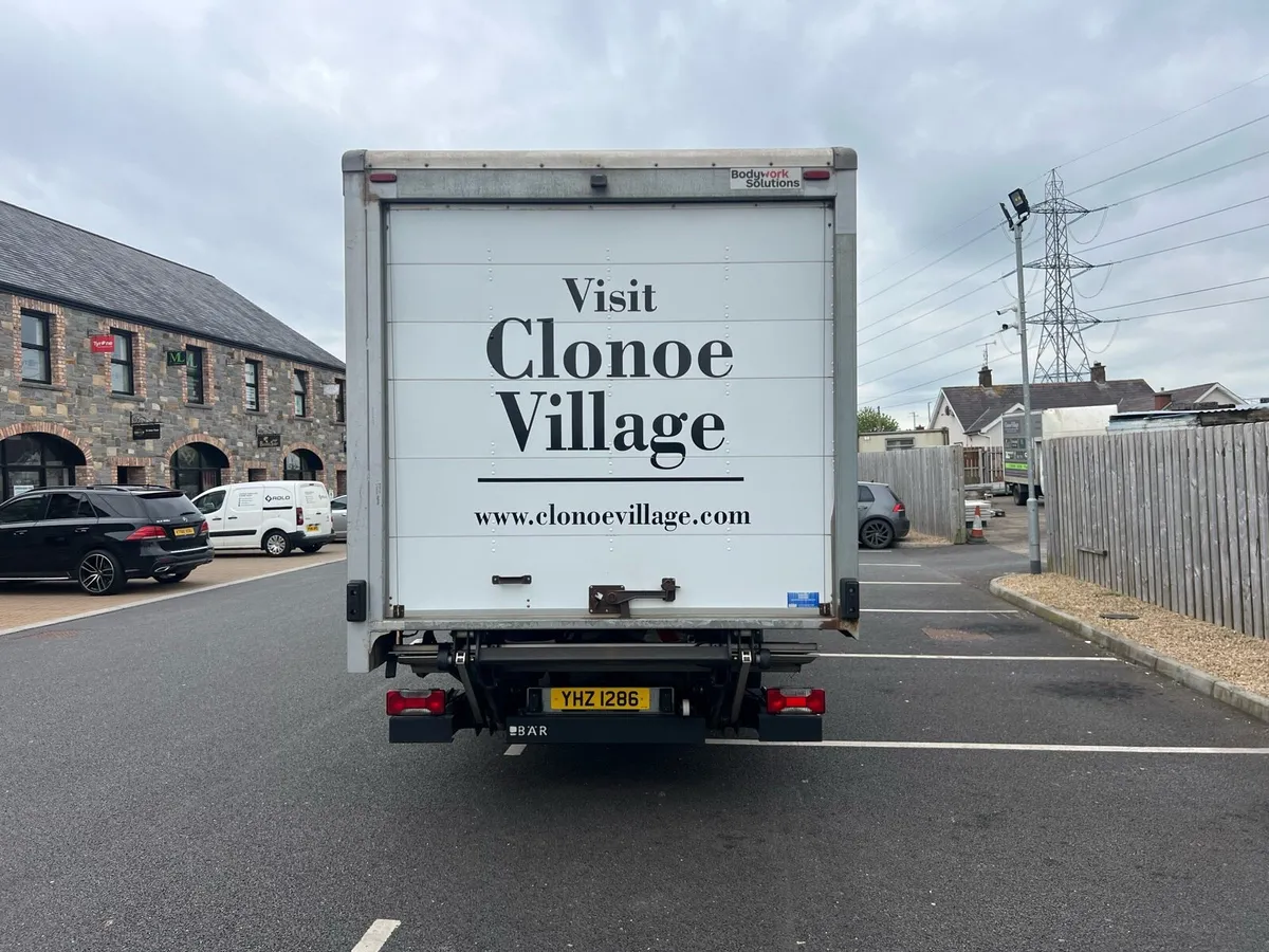 Iveco daily luton box van curtainsider tail lift c - Image 4