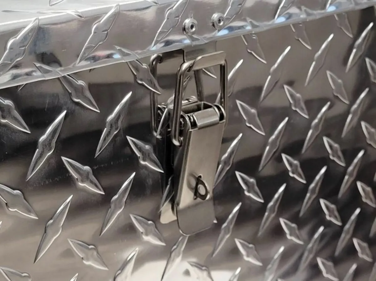 Heavy Duty Tractor Aluminium Tool Box - Image 3