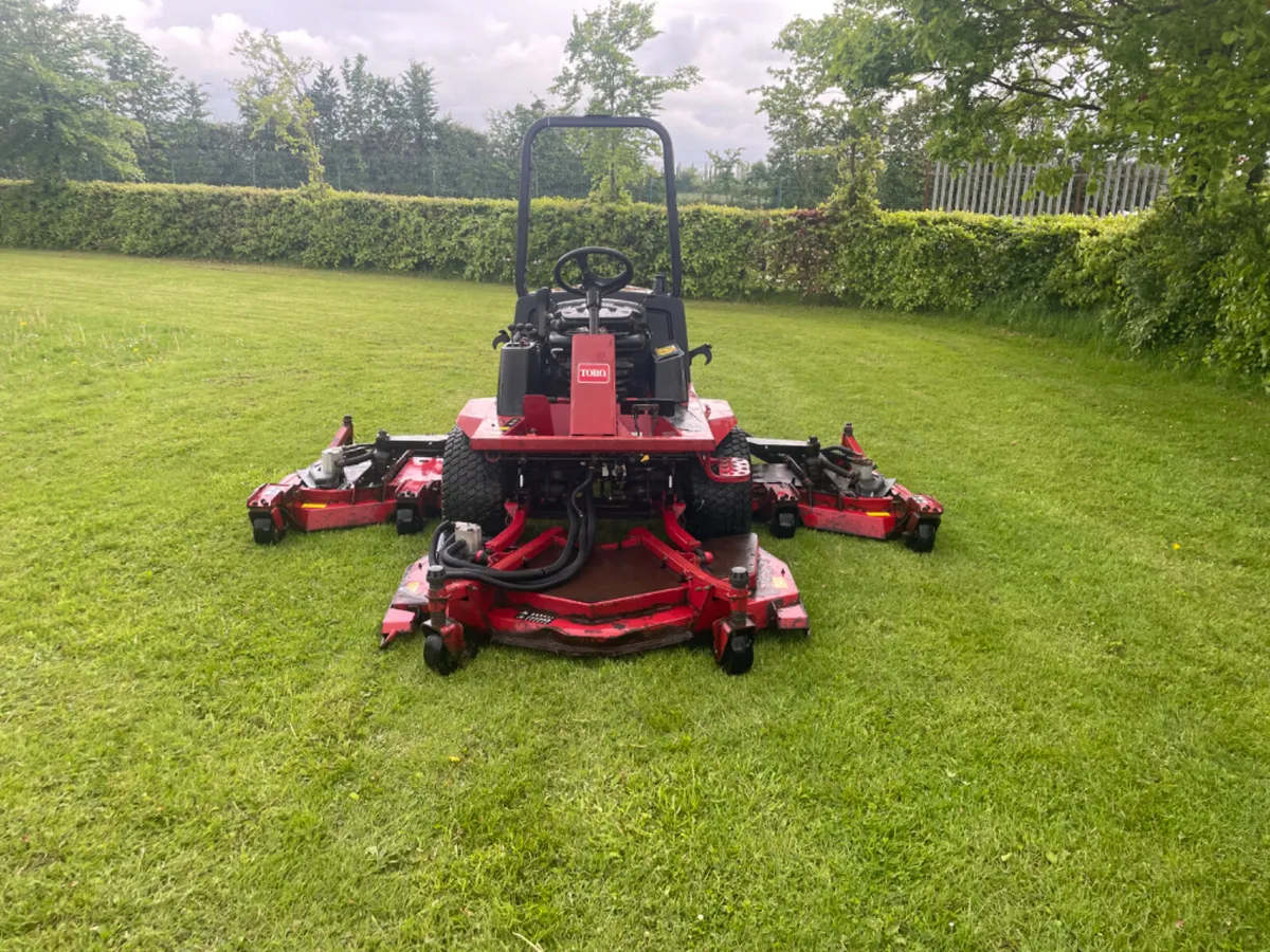 Toro mower - Image 1