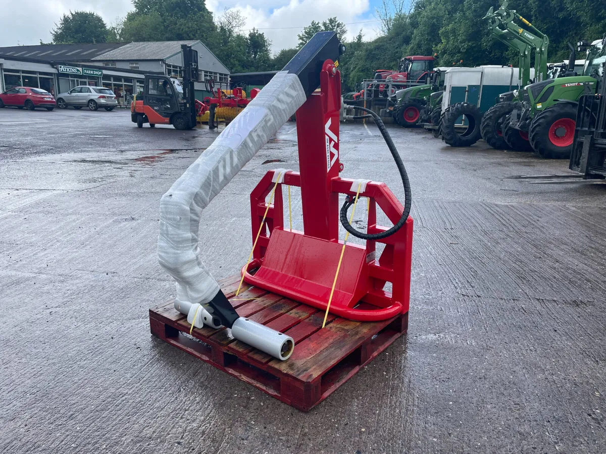 Front Loader Bale Grab - Image 1
