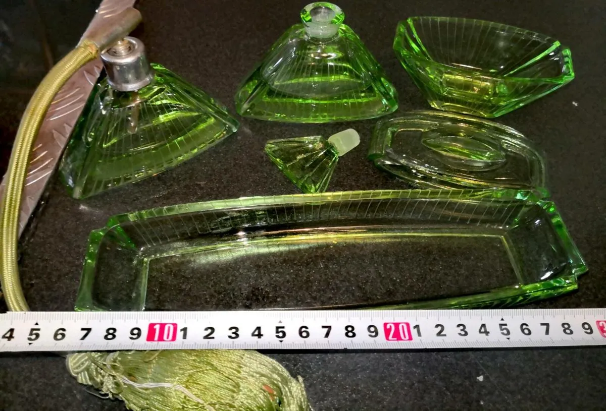 Exceptional elegantArt Deco hand made toiletry set - Image 2