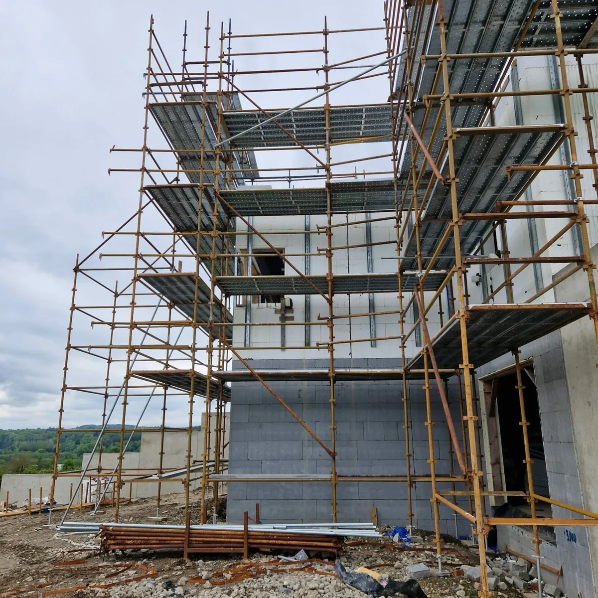 Scaffolding & scaffolder to erect - Image 2