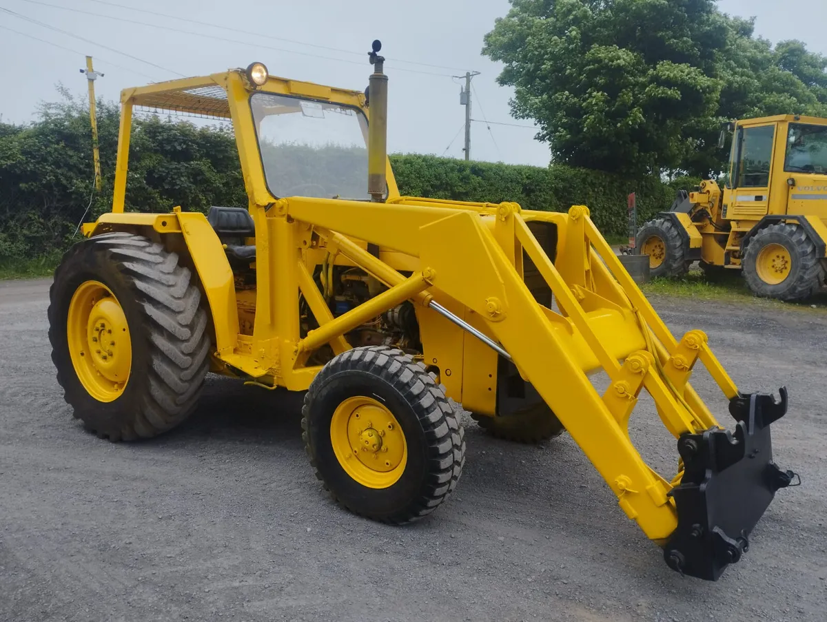 MF 50 Loader - Image 1