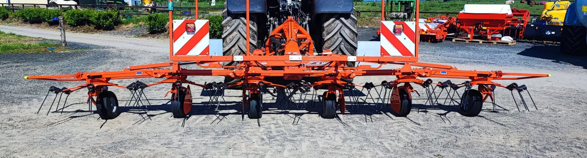KUHN Tedder 6502 - Image 2