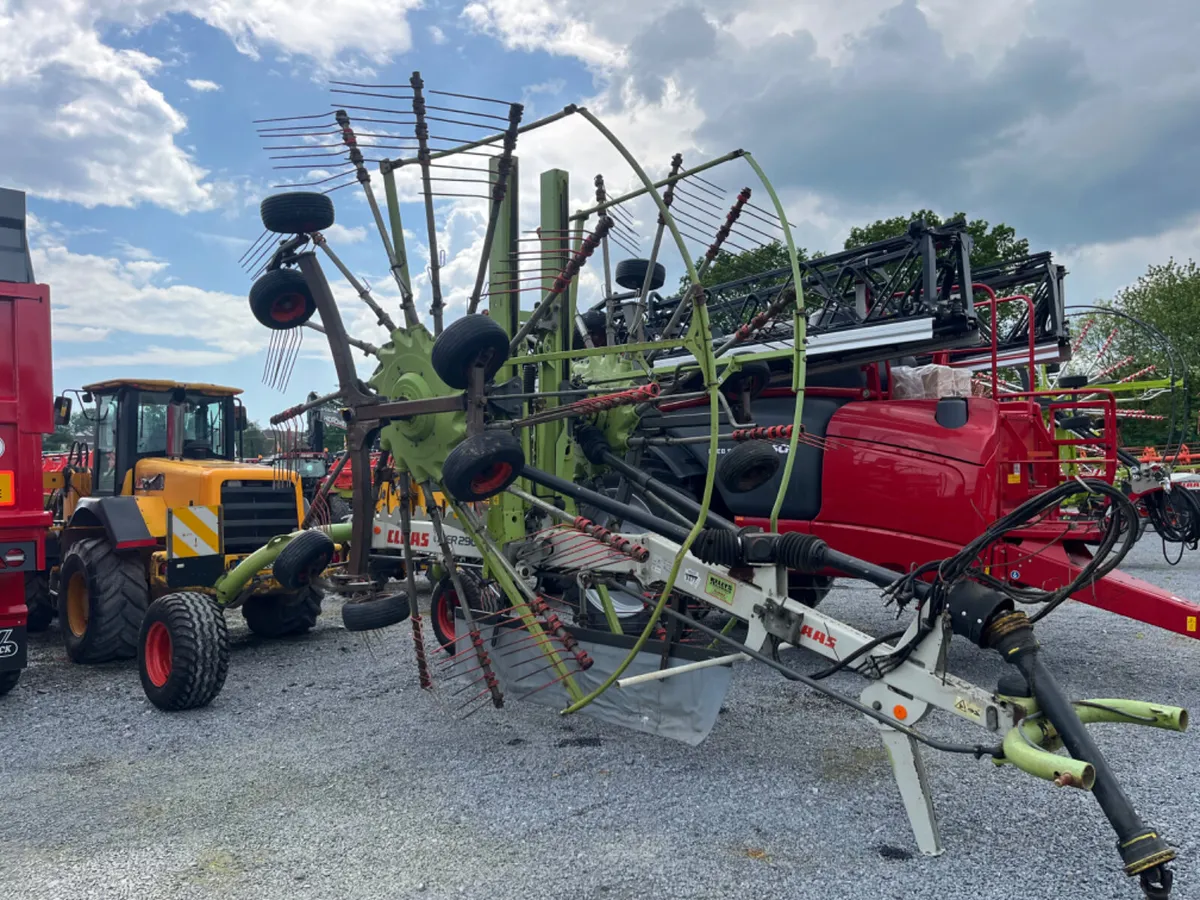 Claas 2900 rake - Image 1
