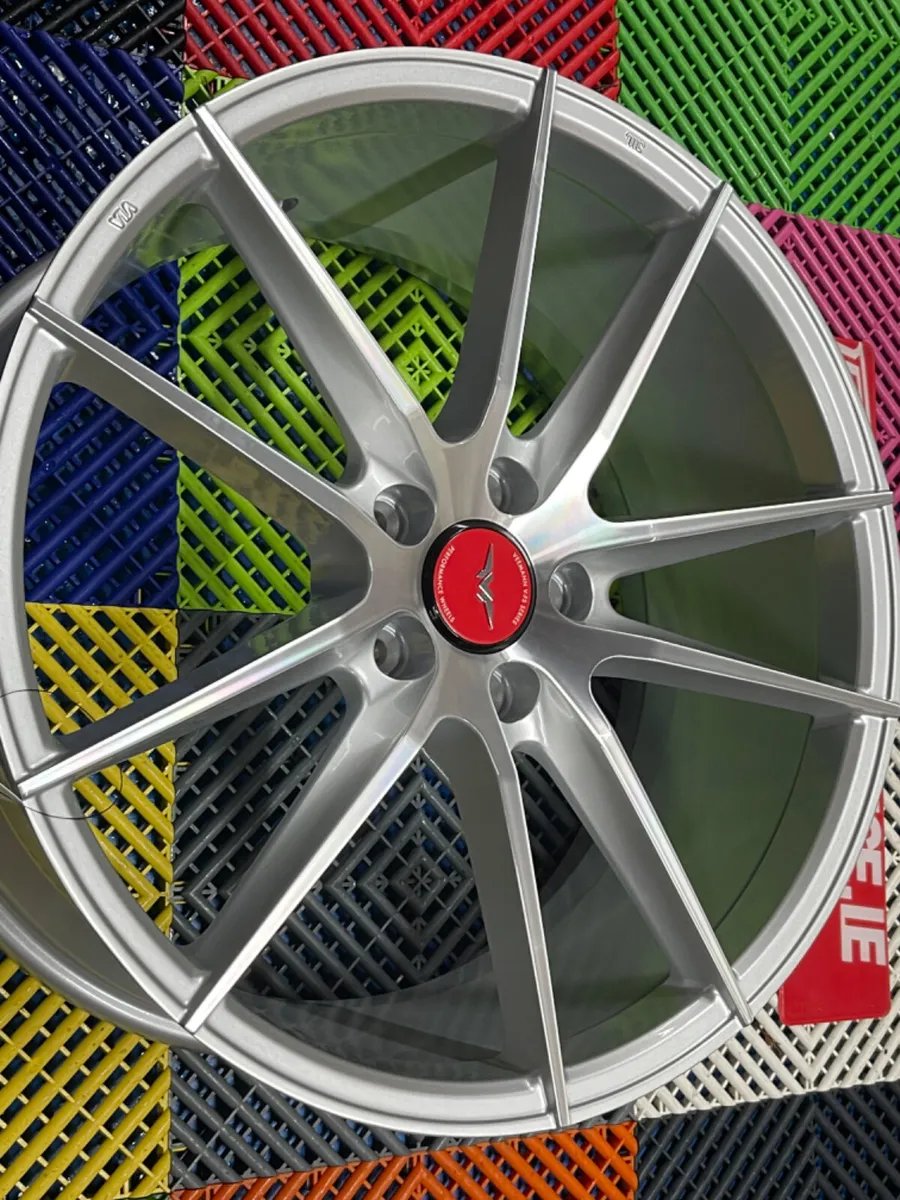 Veemann 19” Vfs25 alloy and tyres  5x112 - Image 2