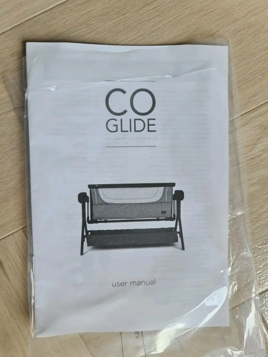 Baby Elegance Co Glide Electric Bedside Baby Crib - Image 4