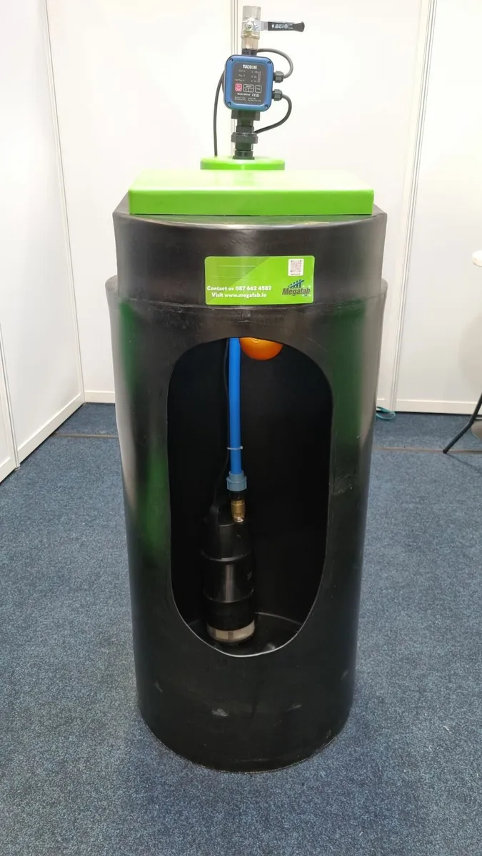 Mega Tank 400 - Image 1