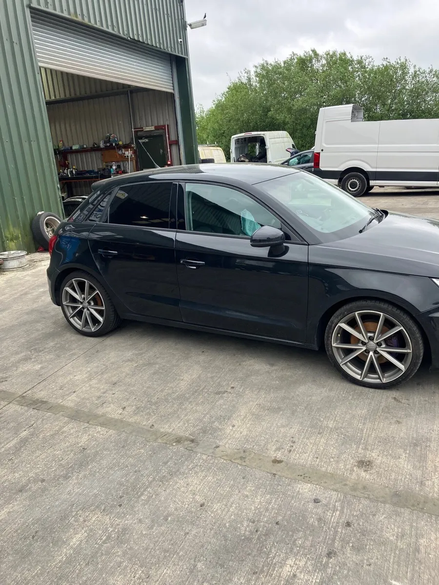 2016 Audi a1 parts breaking - Image 2