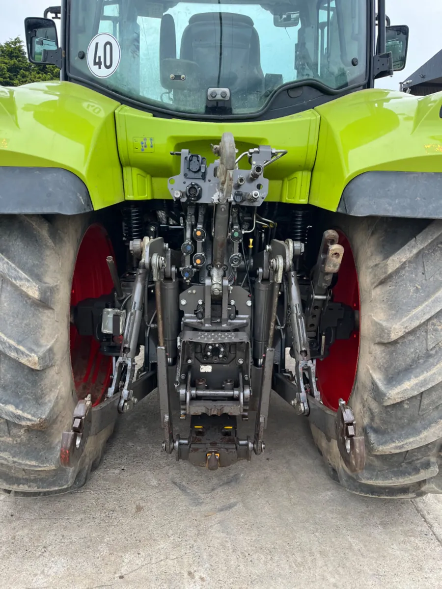 Claas Arion 630 - Image 4